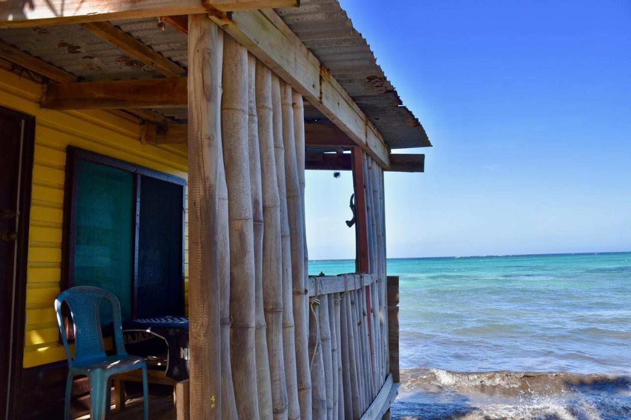Sunrise Lagoon Homestay Nanuya Lailai Zewnętrze zdjęcie
